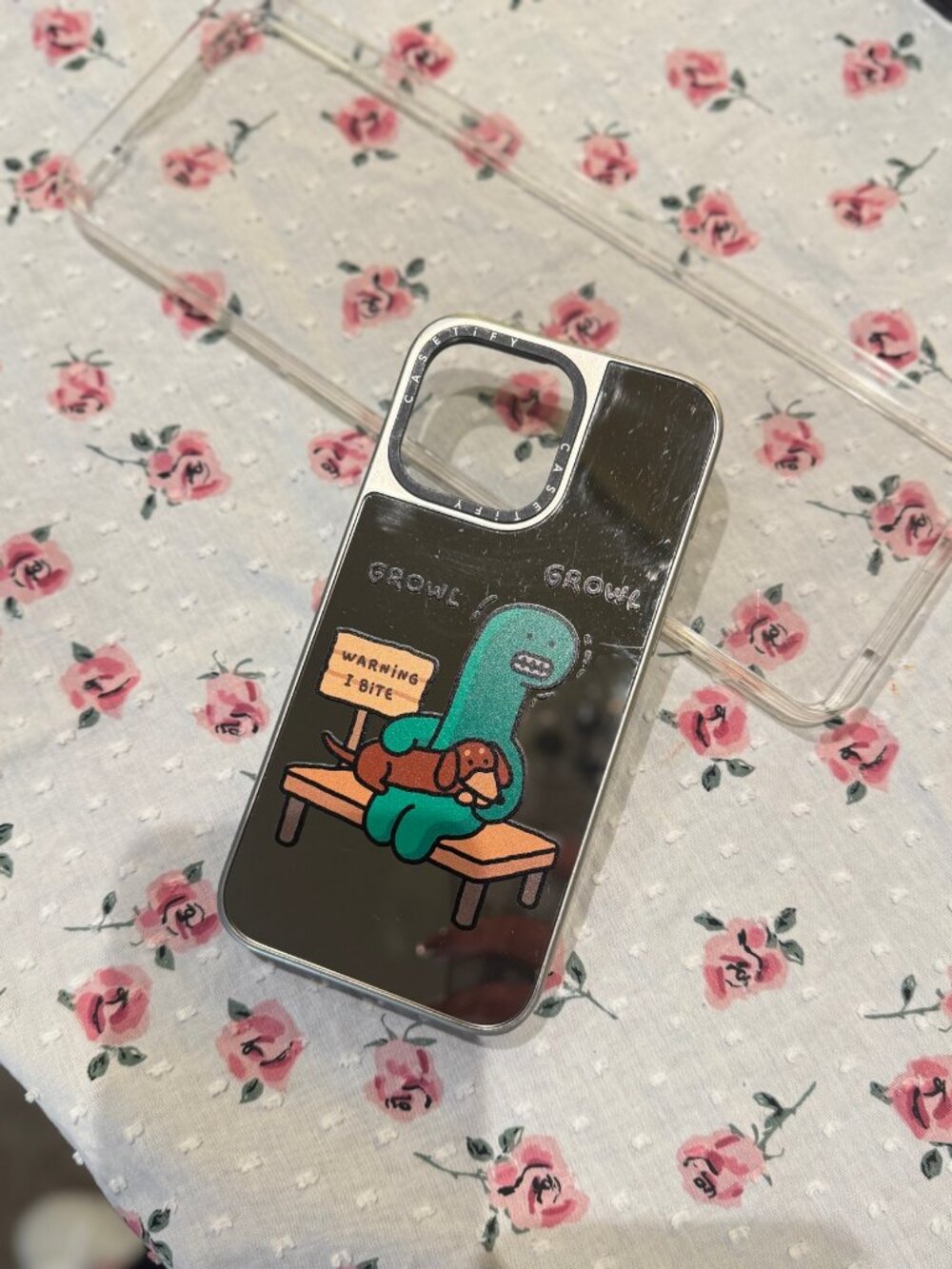 CASETiFY Mirror Case iPhone 15 Pro Max — Green Dinosaur "Growl"
